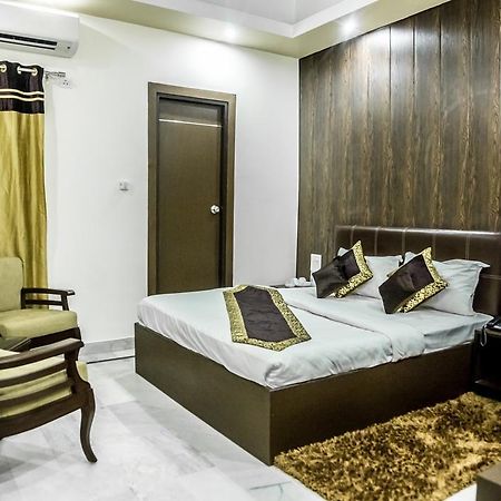 Red Orchid Hotel Meerut Exterior photo