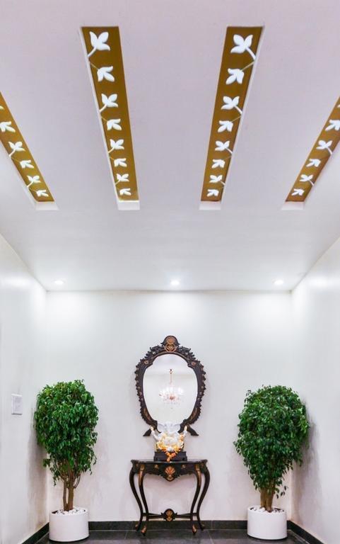 Red Orchid Hotel Meerut Exterior photo