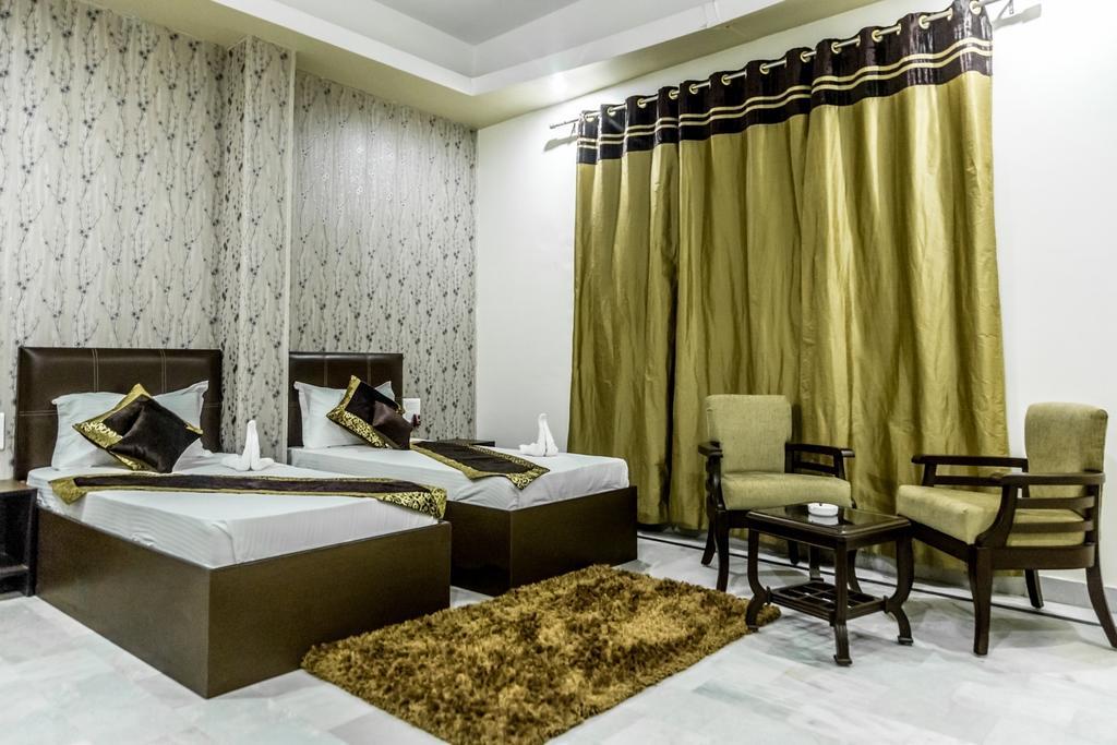 Red Orchid Hotel Meerut Exterior photo